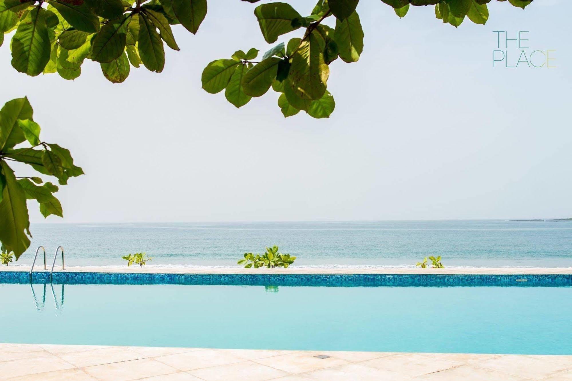 The Place Resort At Tokeh Beach فريتاون المظهر الخارجي الصورة